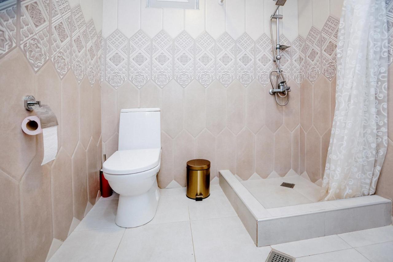 Bebo Babu Guest House Kutaisi Ngoại thất bức ảnh